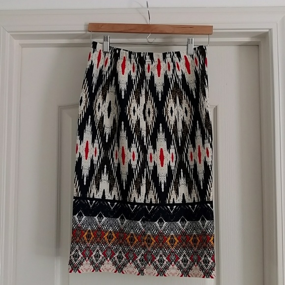 Chelsea & Theodore patterned pencil skirt - Picture 2 of 8